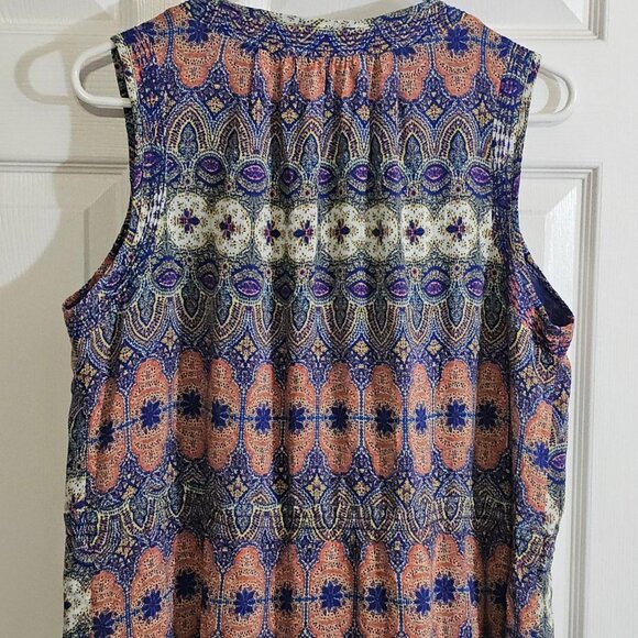 Strained Glass Sleeveless Dress - Picture 8 of 10